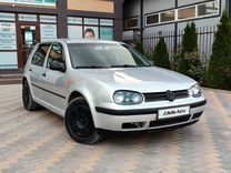 Volkswagen Golf 1.6 MT, 2001, 333 333 км, с пробегом, цена 383 000 руб.