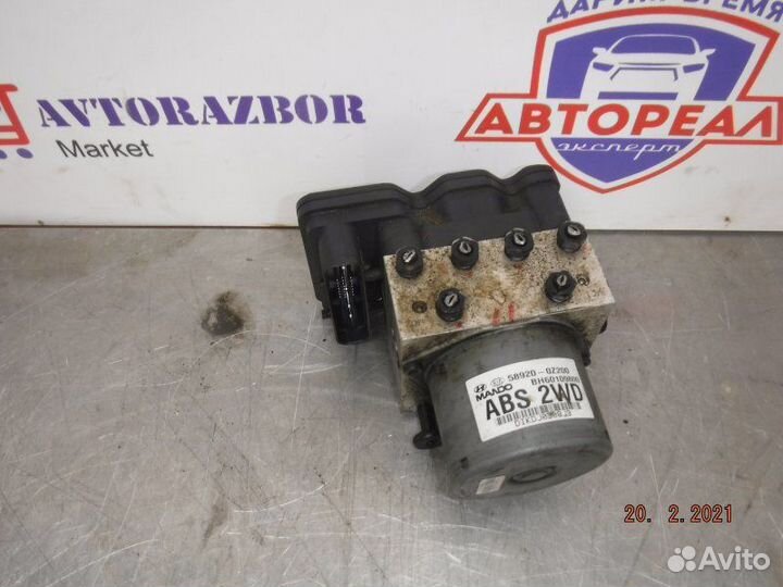 Блок abs Kia Sportage 2 G4GC 2009