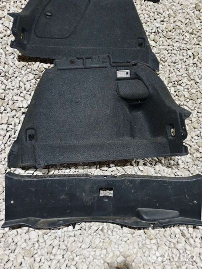 Обшивка багажника Mazda 3 BL