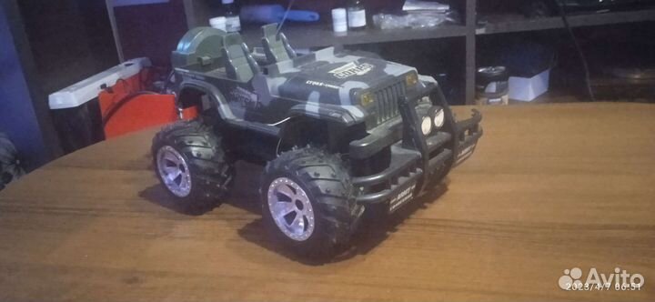 Машина радио управляемая, разные игрушки