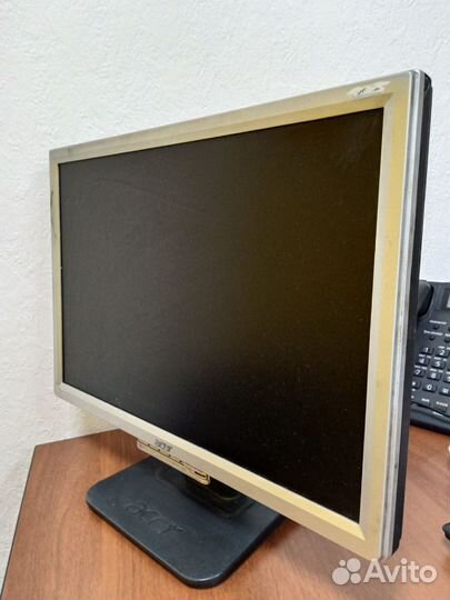 Монитор Acer 19