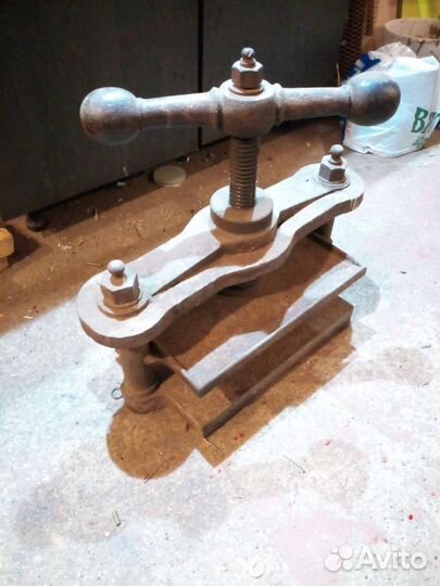 Пресс винтовой ручной