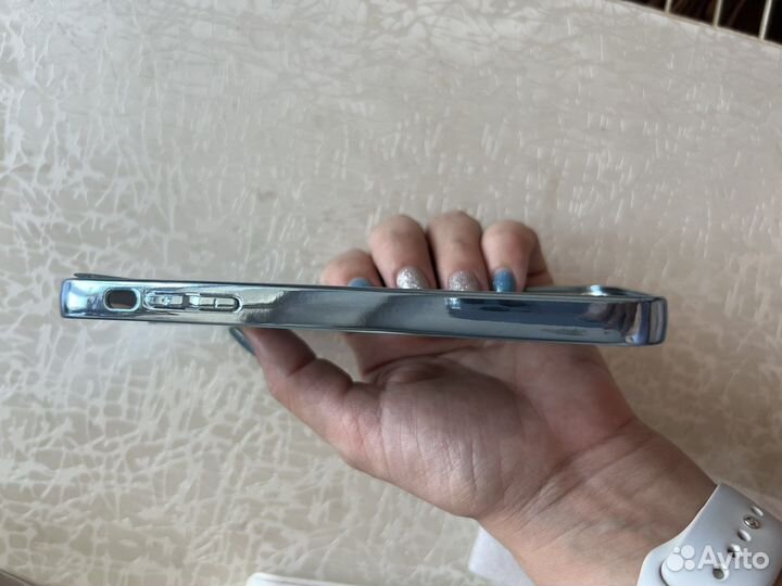 Чехол на iPhone 11 новый