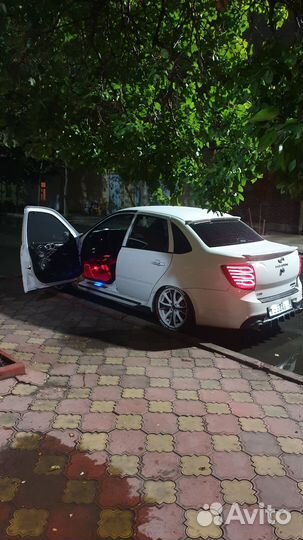 Гранта спорт очень много тюнинга