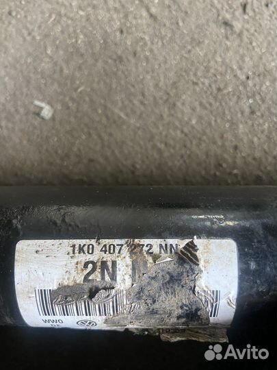 Привод правый 1.4 caxa Volkswagen Golf Plus