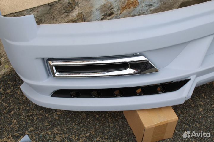 Toyota Land Cruiser 200 2016+ Обвес Wald N8MG7