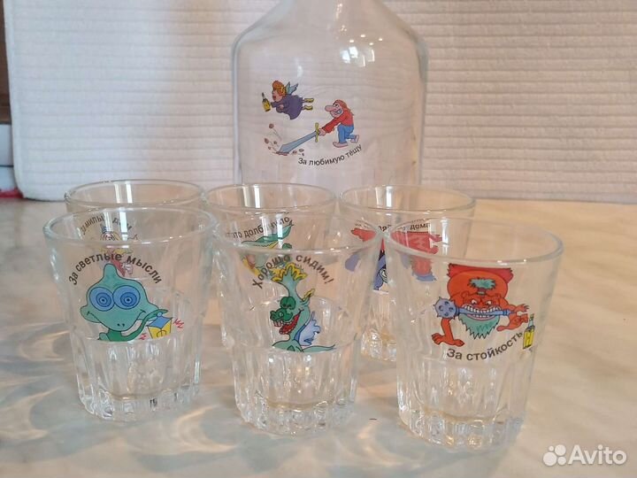 Набор графин и рюмки