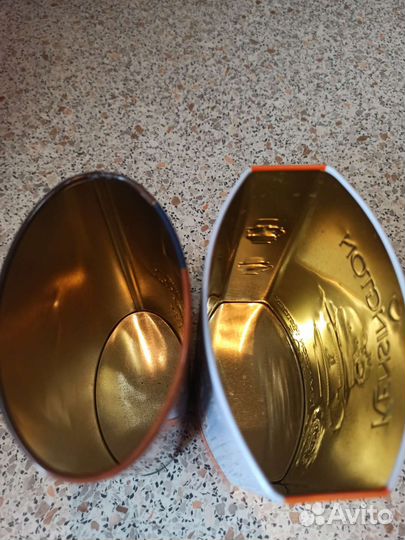 Жестяные банки из под чая