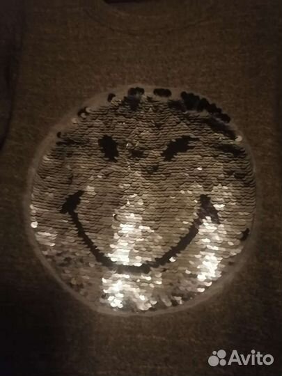 Трикотажная нарядная кофточка