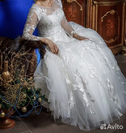 Свадебное платье