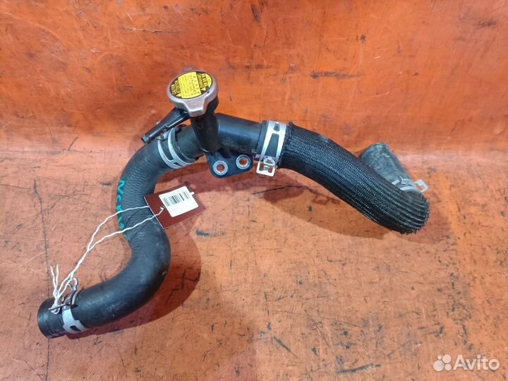 Патрубок радиатора Toyota Ractis NCP120 верхний