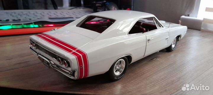 Dodge charger 1969 autoworld 1 18