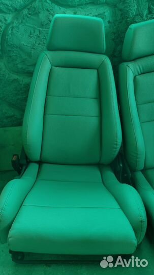 Продам 2 передних сидения