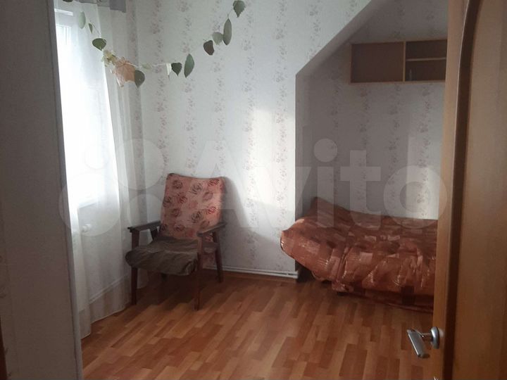 Комната 15 м² в 3-к., 2/2 эт.