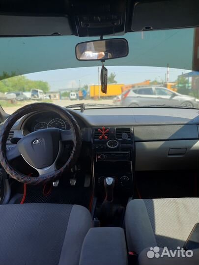 LADA Priora 1.6 МТ, 2013, 177 085 км