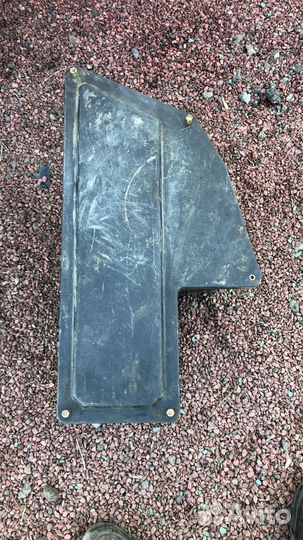 Корпус блока предохранителей Renault Magnum