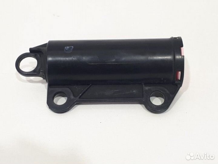 Сервопровод бардачка Mitsubishi Outlander GF2W 2.0