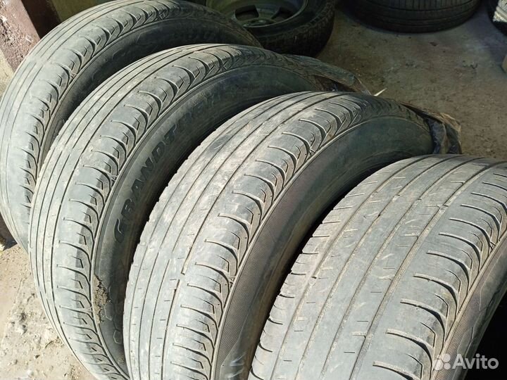 Dunlop Grandtrek PT3 225/70 R16