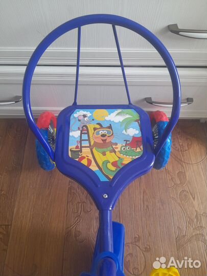 Детский трехколесный велосипед