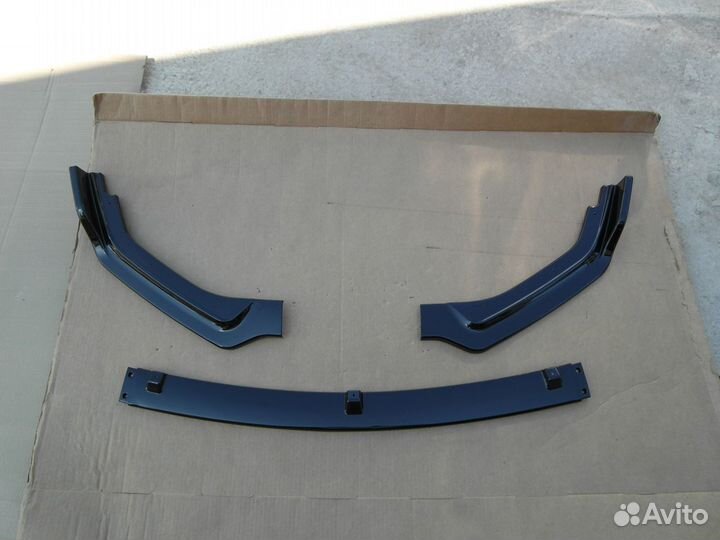 Спойлер юбка переднего бампера Infiniti Q50 18-21