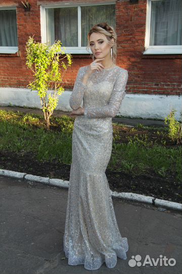 Вечернее платье