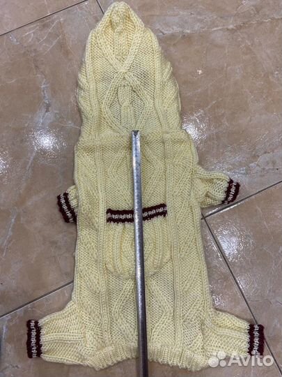 Комбинезон вязаный на маленькую собака