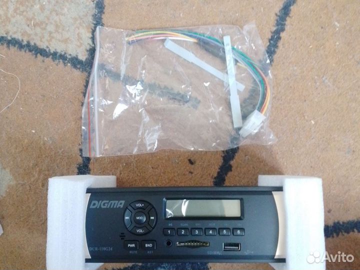 Авто магнитола 24v