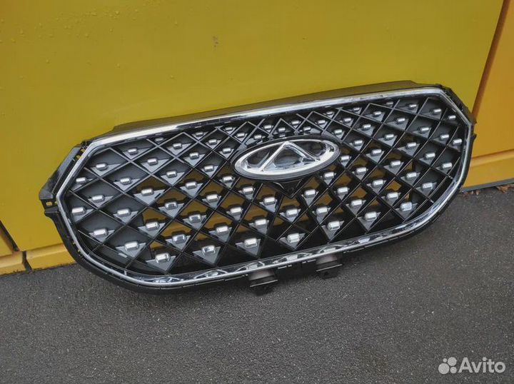 Решетка радиатора на Chery Tiggo 8 pro