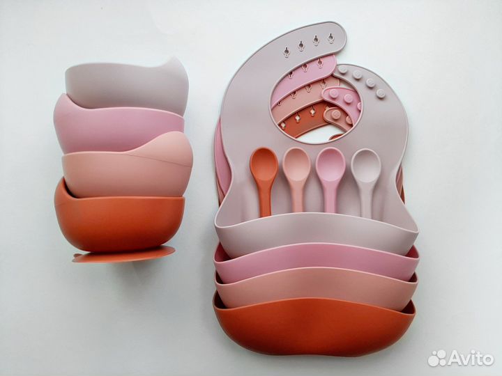 Нагрудник с кормашком, умная посуда