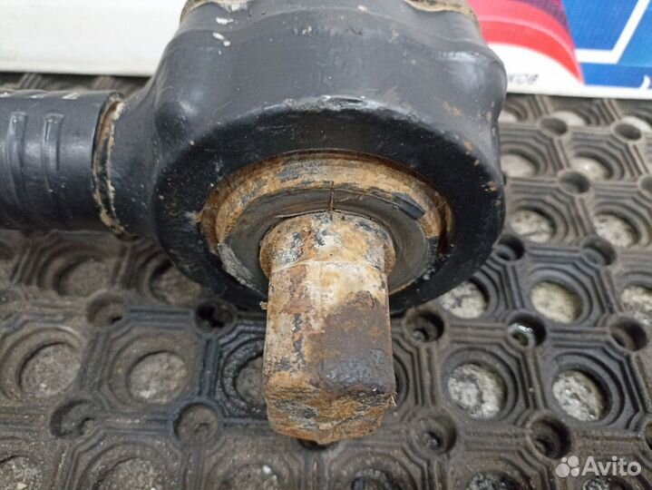 16332919010 Тяга реактивная камаз 5490