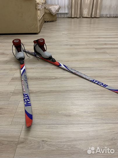 Лыжи беговые Escape Atemi
