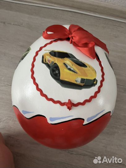 Яйцо сюрприз большое