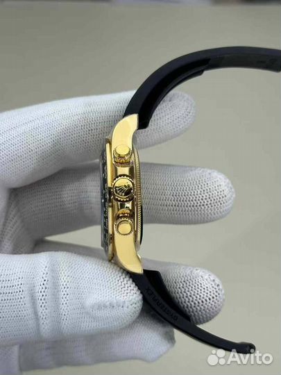 Часы Rolex Cosmograph Daytona Gold 126518LN