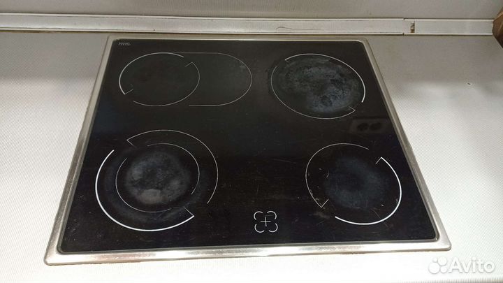 Кухонный гарнитур угловой бу с техникой