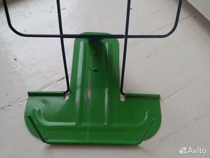 Подставка для учебников