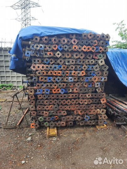 Аренда телескопических стоек для опалубки