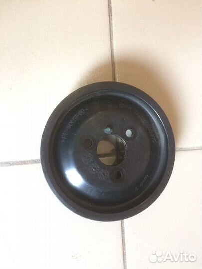 BMW E90 Шкив гура N46 с Японии