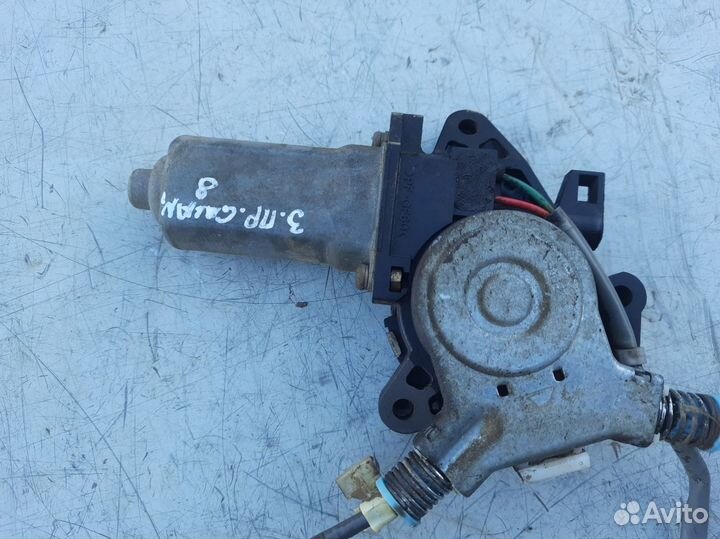 Стеклоподъемник задний правый Mitsubishi Galant 8