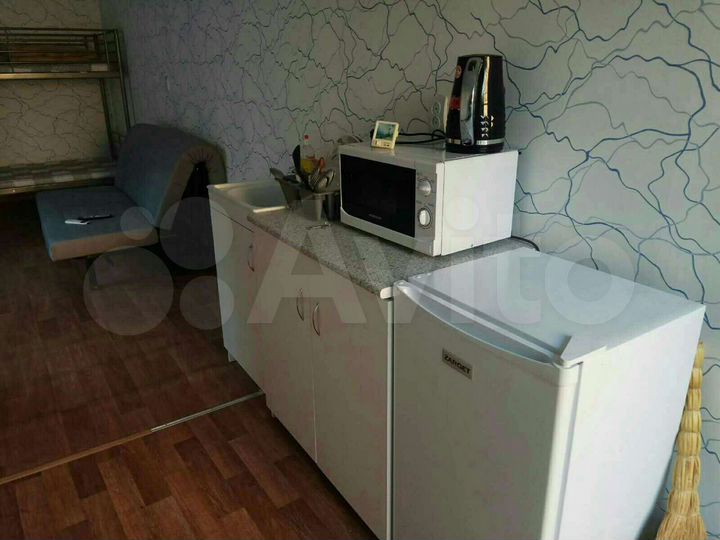 Дом 20 м² на участке 4 сот.