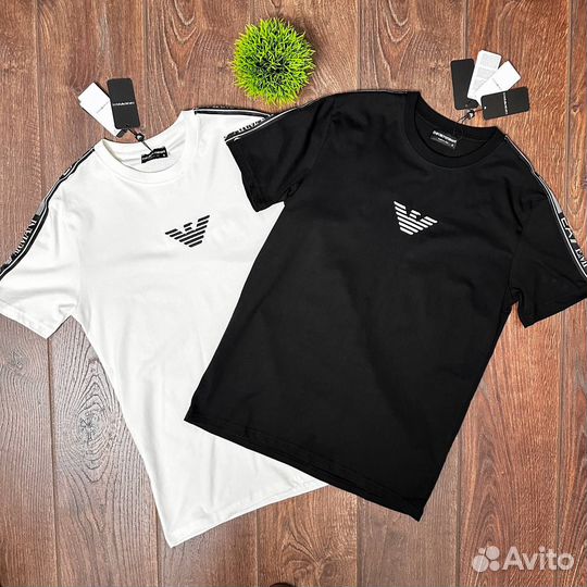 Футболка Armani