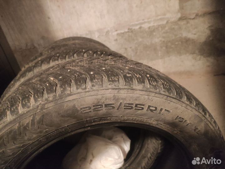 Nokian Tyres Hakkapeliitta 8 225/55 R17 101T