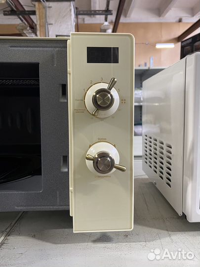 Микроволновая печь