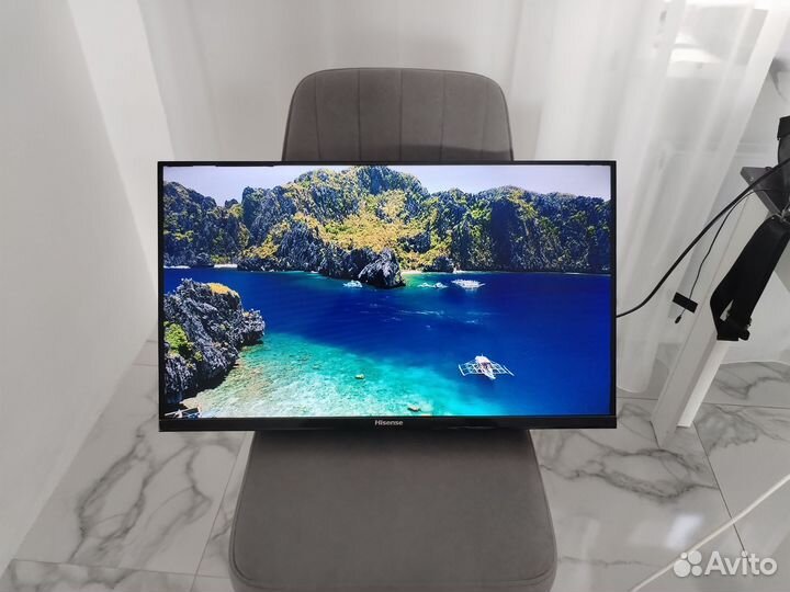 Продаю телевизор Hisense 32 дюйма