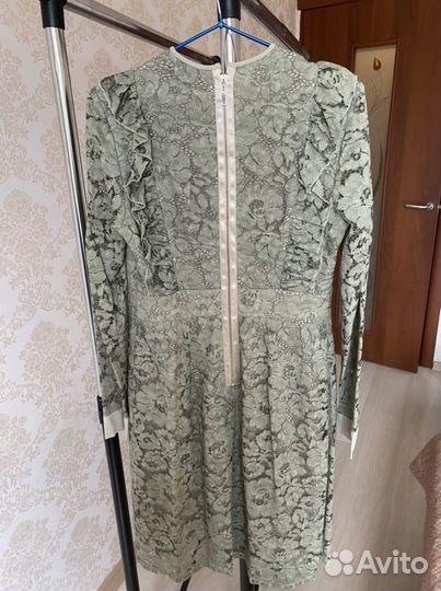 Кружевное платье