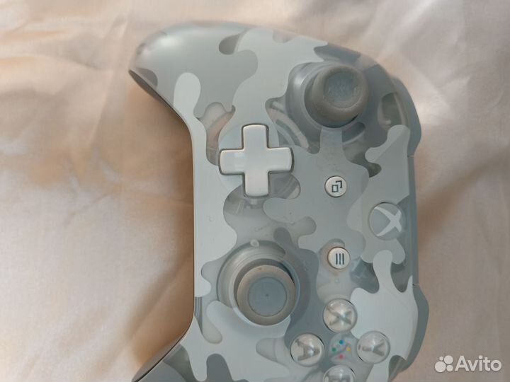 Геймпад xbox one limited