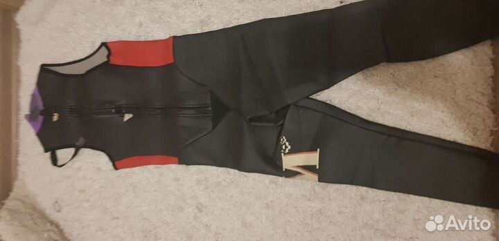 Гидрокостюм