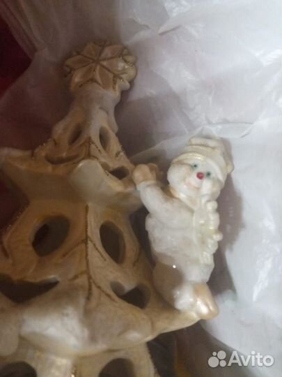 Фарфоровая статуэтка