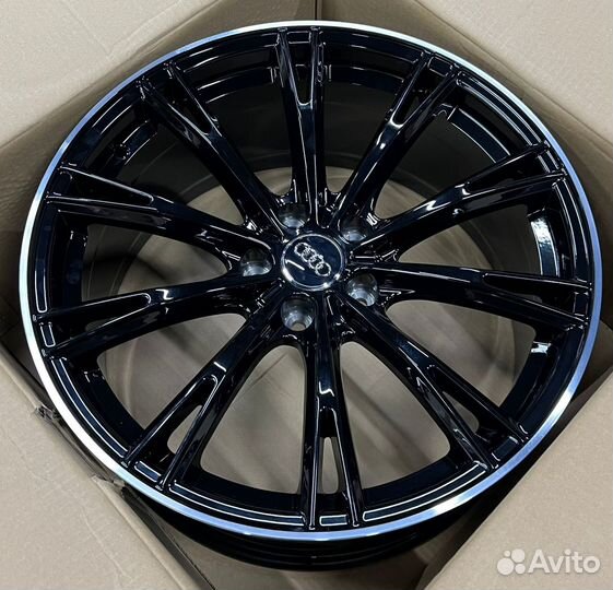 Диски на Audi Q8 Ауди Q8 R22
