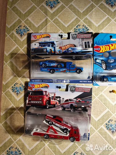 Hot wheels team transport