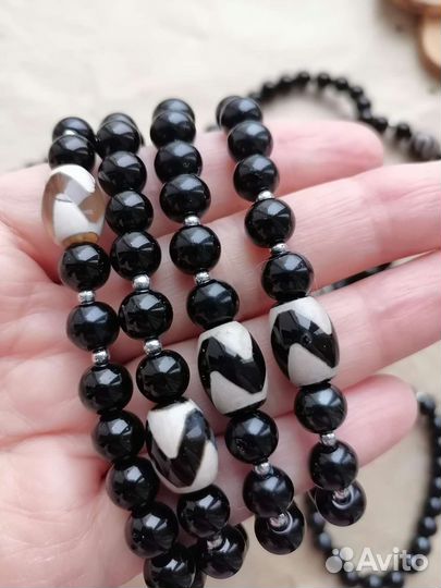 Браслет с бусиной дзи